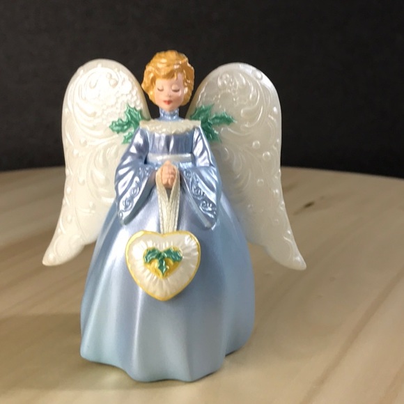 1998 Hallmark Keepsake Victorian Angel Tree Topper Ornament - Picture 2 of 5